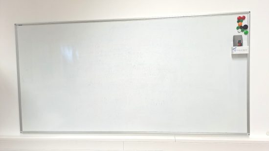 Whiteboard B2