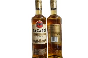 Bacardi Carta Oro