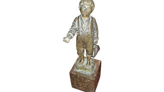 Bronze-Statuette 8 WZ