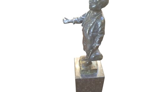 Bronze-Statuette 8 WZ