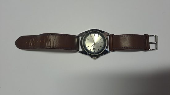 Herrenarmbanduhr CAV7