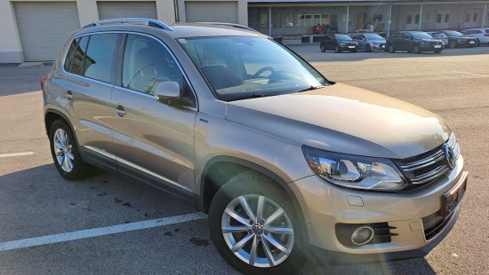 VW Tiguan FIN: WVGZZZ5NZGW025794