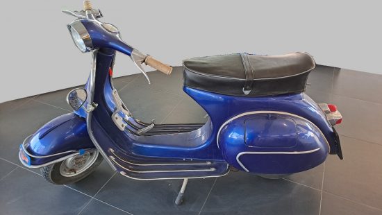 Vespa FIN: VNB5T06157