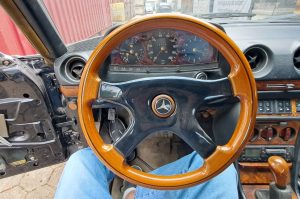 Mercedes FIN: 123 043 10 009585