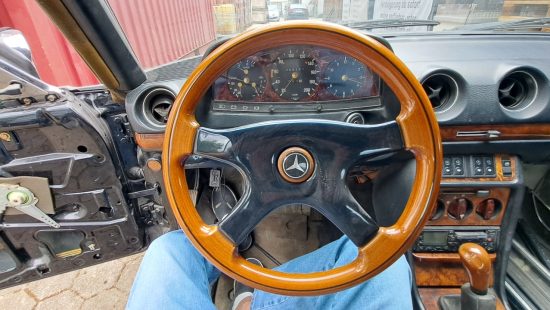 Mercedes FIN: 123 043 10 009585