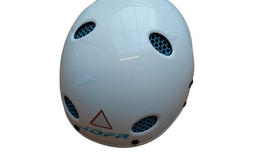 Helm weiß glänzend