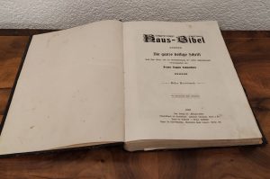 Hausbibel aus 1907