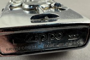 Zippo mit Dame