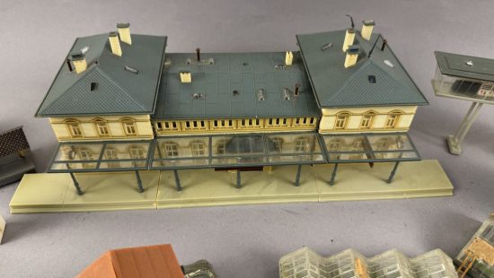 Modelleisenbahnhäuser 