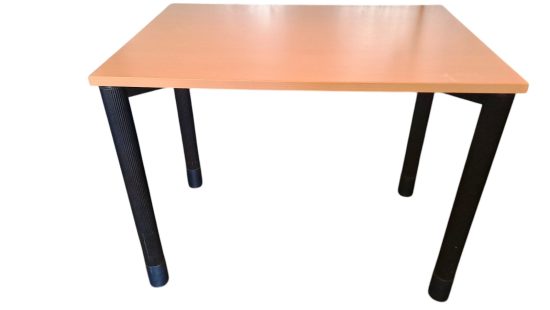 Schreibtisch