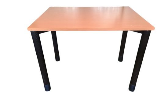 Schreibtisch