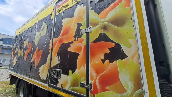 LKW LF280 FA FIN: XLRAEL2700L442215
