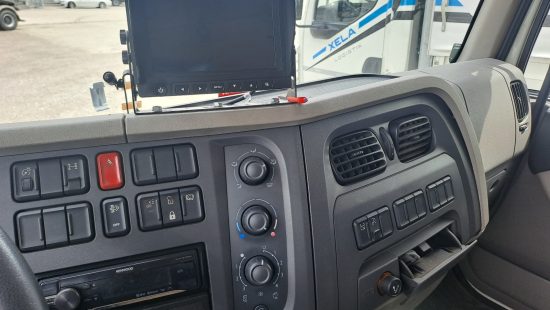 LKW LF280 FA FIN: XLRAEL2700L442215