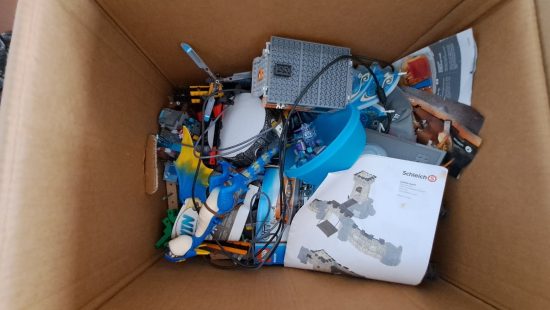 Spielzeugkiste KT