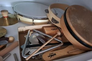 Musikinstrumente KT