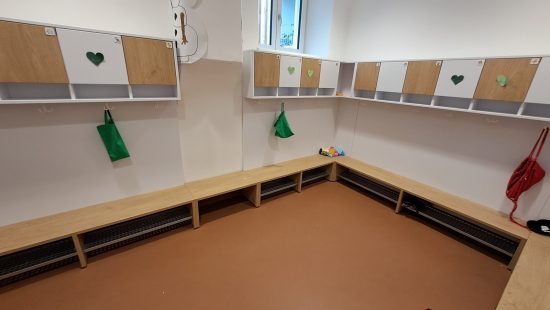 Garderoben Einheit K