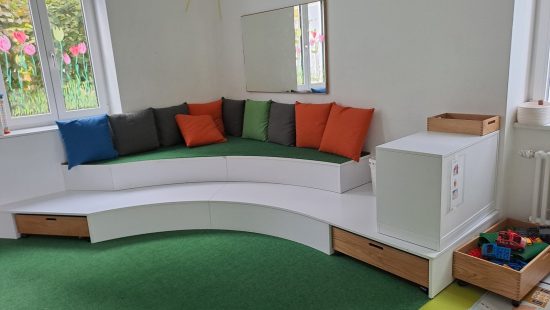 Kinderspielecke EG