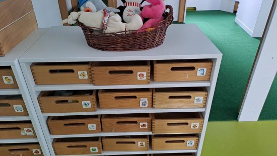 Schubladenschrank EG