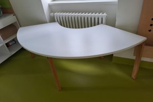 Tisch EG 