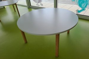 Tisch EG 