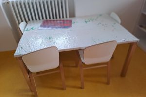 Tisch OG