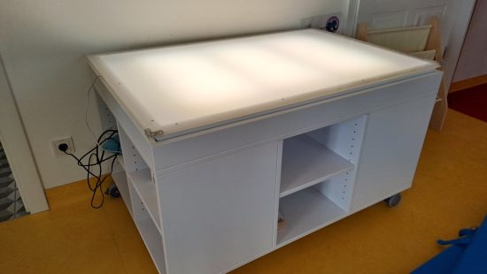 Fahrbarer Auflichttisch OG