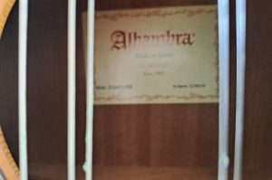 Akkustik Gitarre OG