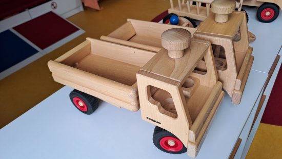 Holzfahrzeuge OG