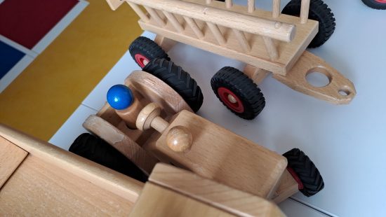 Holzfahrzeuge OG