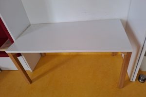 Tisch OG
