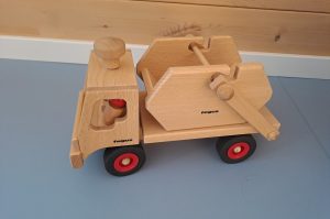 Holz Lastwagen DGG