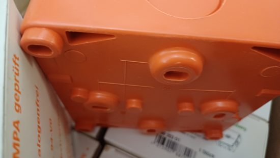 Montageboxen
