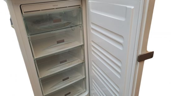 Tiefkühlschrank