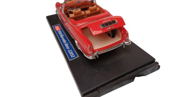 Modellauto Mercedes Benz 220SE K1