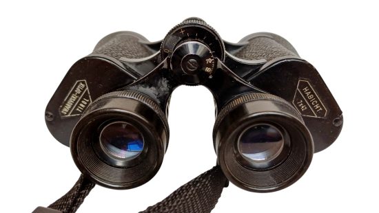 Fernglas K8