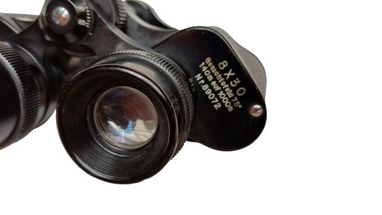 Fernglas K8