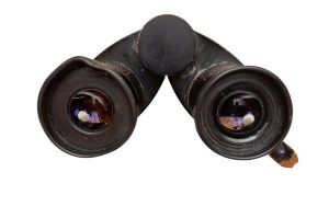 Fernglas K8