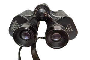 Fernglas K8
