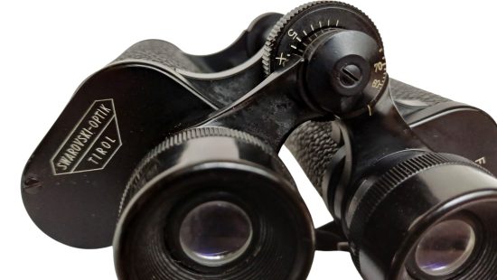 Fernglas K8