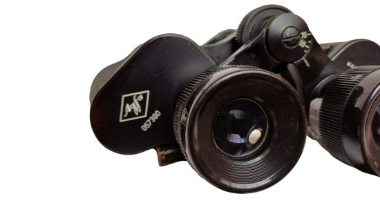 Fernglas K8