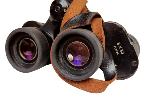 Fernglas K8