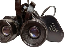 Fernglas K8