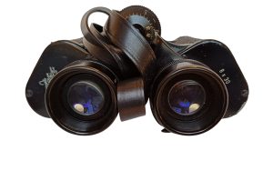 Fernglas K8