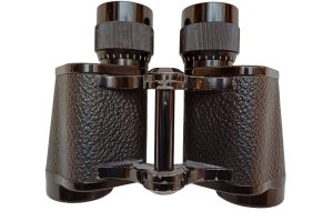Fernglas K8