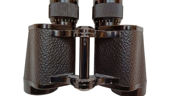 Fernglas K8