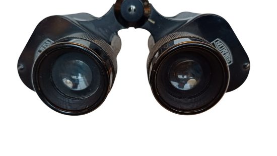 Fernglas K8