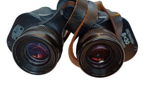 Fernglas K8