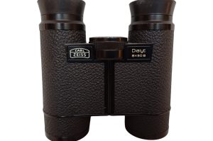 Fernglas K8