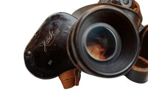 Fernglas K8