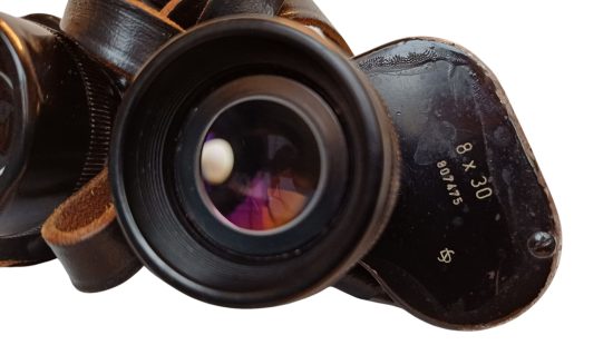 Fernglas K8